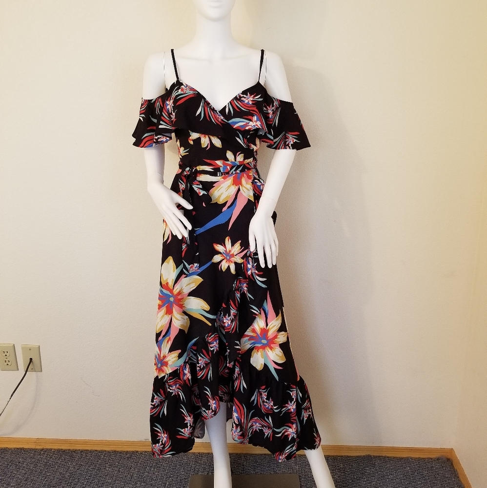 BRAND NEW! HI LOW WRAP DRESS